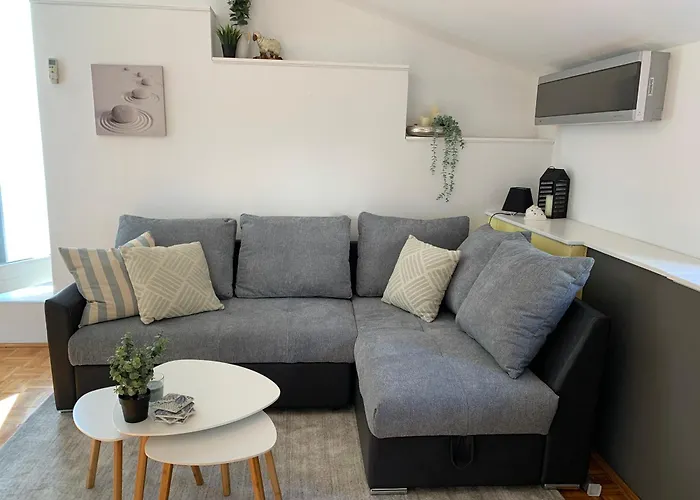 Будинок відпочинку The Sleepy Sea Пула