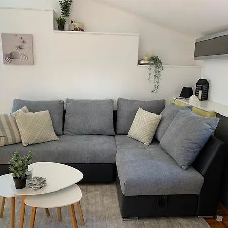 Vikendica The Sleepy Sea Pula