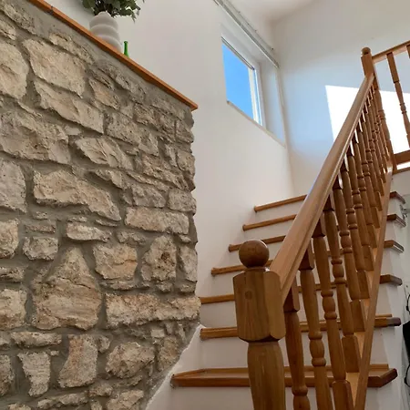 The Sleepy Sea Vikendica